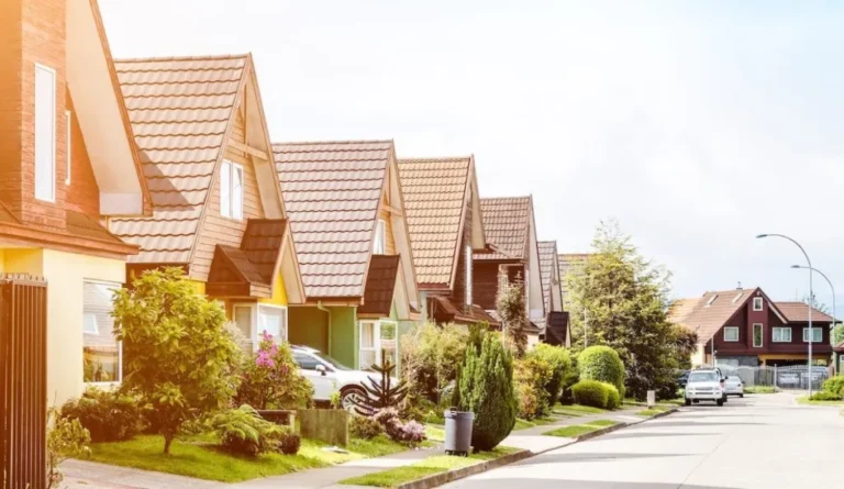 Blackstone Buying Houses Insight into Institutional Home Acquisitions